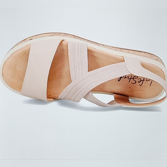 NIB LIFESTRIDE ULTIMATE WALKING SANDAL VELOCITY 2.0 TECHNOLOGY 10W ALMOND - Picture 4 of 12